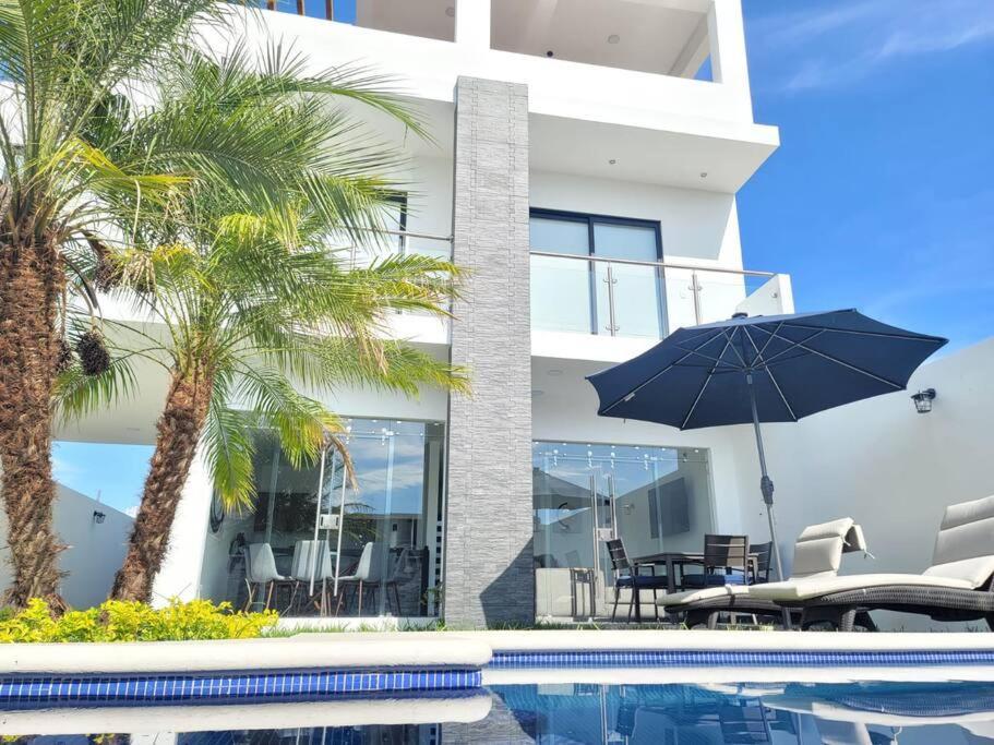 Casa Lua Tequesquitengo. Alberca, Jacuzzi Y Roof Luaran gambar